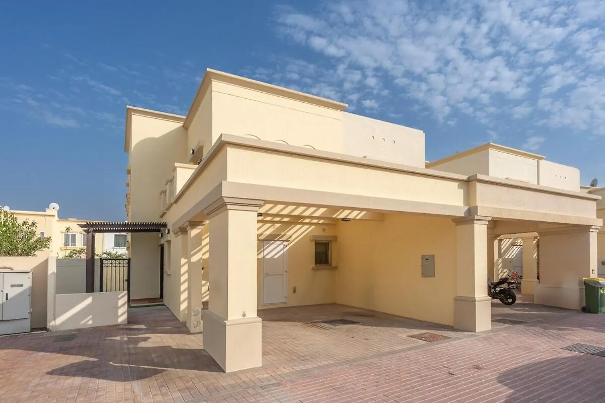 דובאי Luxurious 3-Bedroom Villa With Private Pool At Springs 10