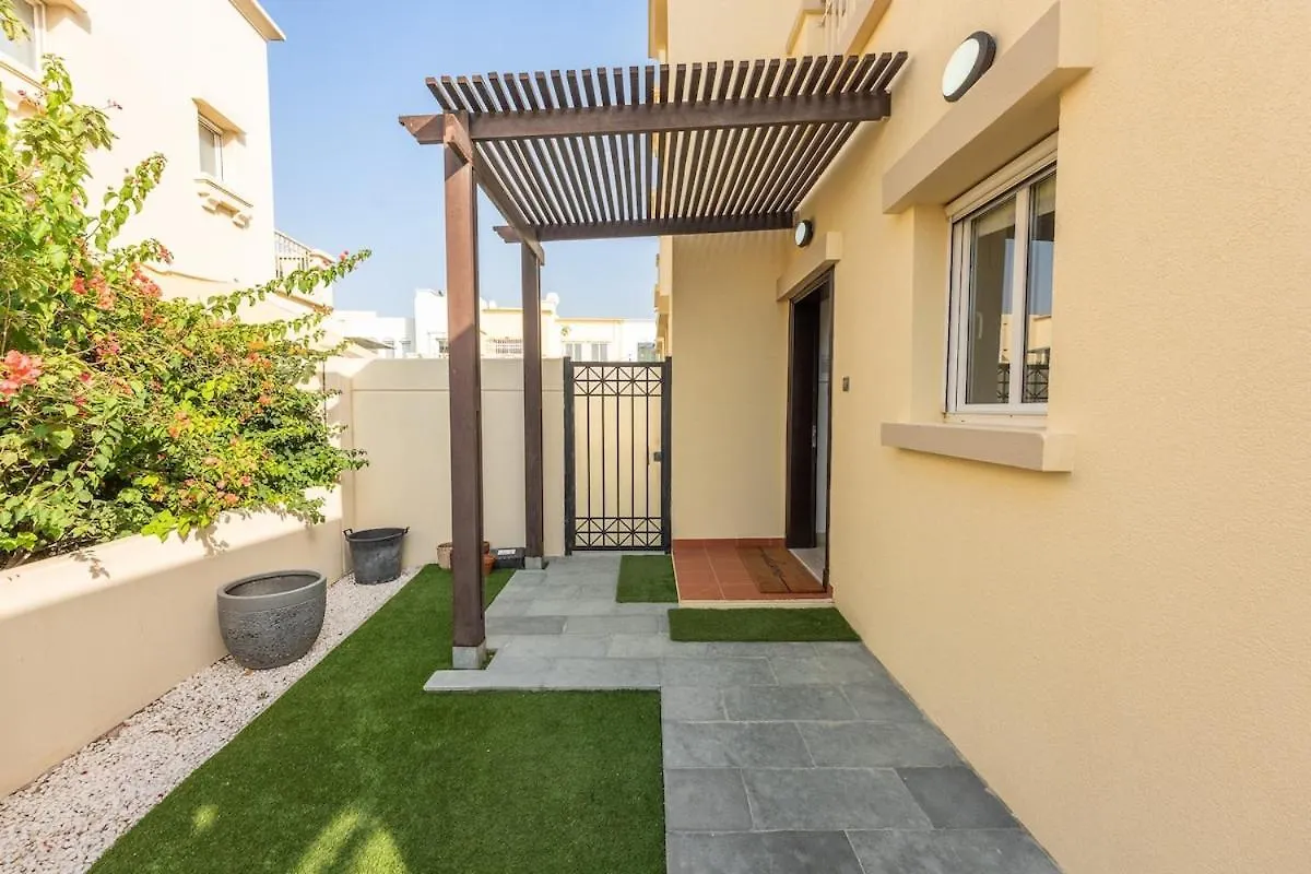 דובאי Luxurious 3-Bedroom Villa With Private Pool At Springs 10