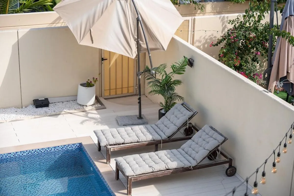 דובאי Luxurious 3-Bedroom Villa With Private Pool At Springs 10 איחוד האמירויות הערביות
