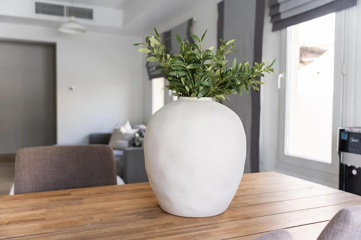 דובאי Luxurious 3-Bedroom Villa With Private Pool At Springs 10 0*,